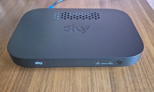 Sky hub router wifi - hub,