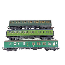 Rake of 3x Triang Hornby BR