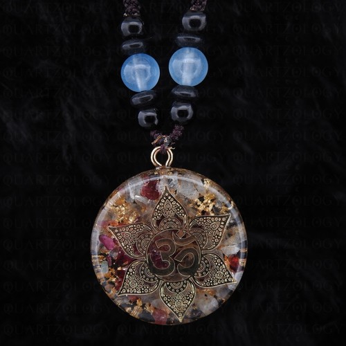 Garnet orgonite pendant stones - garnet,