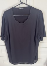 FRANK WALDER Black Top Size 22