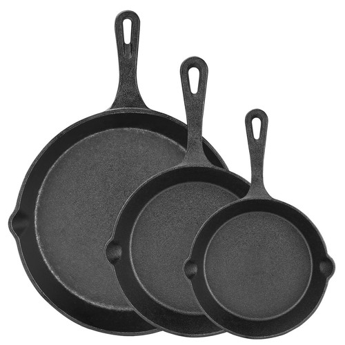 Set cast iron - of, 3