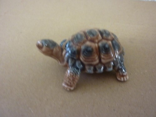 Wade ceramic tortoise - wade, 3"