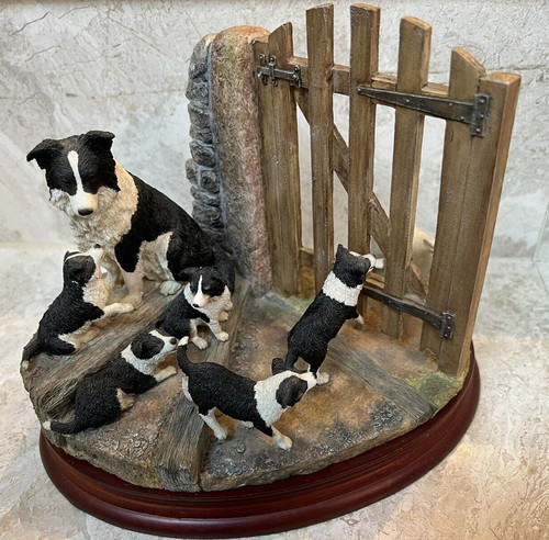 Border fine arts - border,