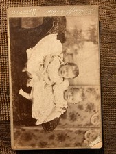 Victorian Cabinet Card Photo