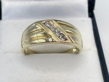 9ct Gold Hallmarked Gents 20pt Diamond Band Ring. Goldmine Jewellers.
