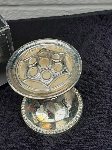 Vintage silver plated urn - silver,
