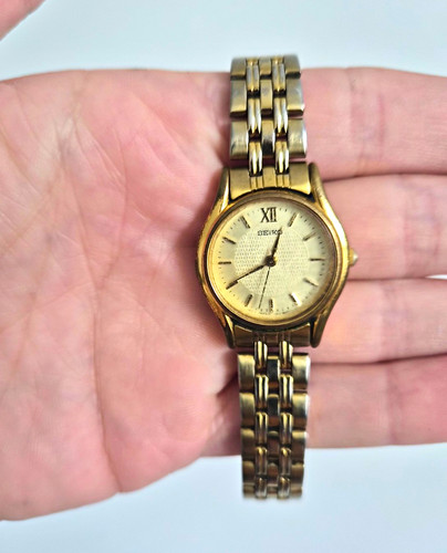 Seiko v401 1800 - v401-1800, women’s