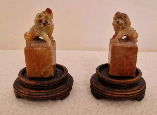 Miniature stone carved foo - 2×,