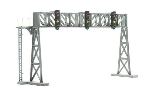 Trackside building signal - oo,