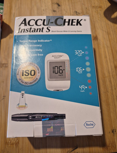 Accu chek instant glucose - instant, s