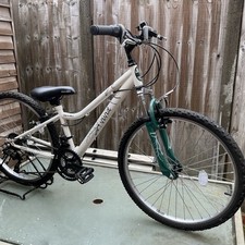 Apollo  Vivid  Child’s