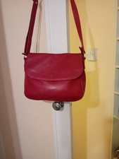 Rowallan Red Leather Medium