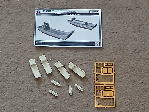 Arsenal 700 scale royal - 1/700,