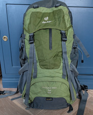Womens green Deuter futura air