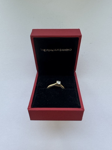 The forever diamond 18ct - diamond, gold