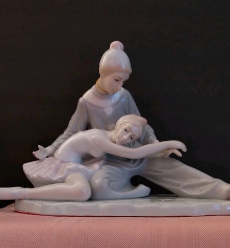 Harlequin clown ballerina - clown,
