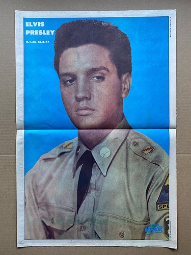 Elvis presley colour pin - elvis, pin-up