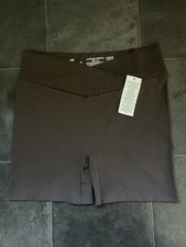 Primark Seamless V-Waist Gym/Biker Shorts - Size M