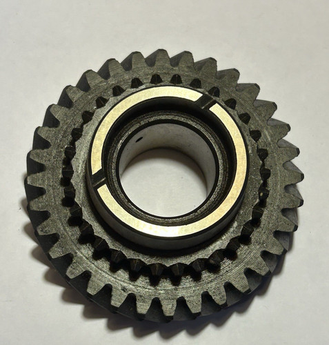 Gearbox 1st gear - gear, 32