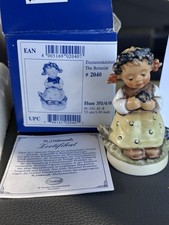 Hummel # 2040  Hum 351/4/0