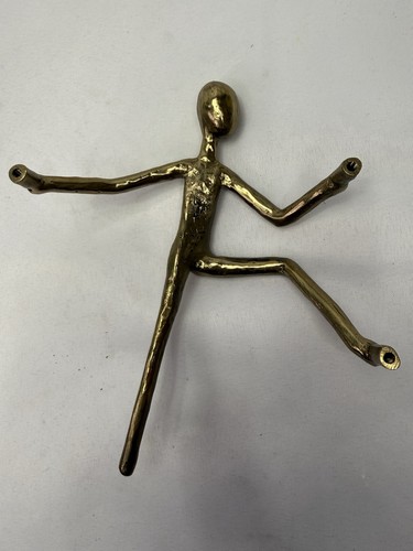 Soko manhandle jaye design - jaye,