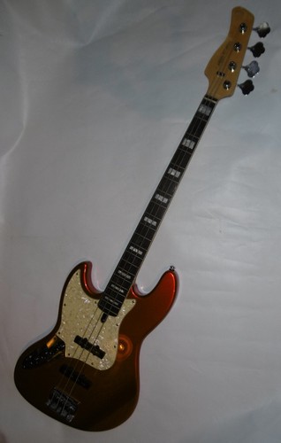 Sire marcus miller - miller, v7