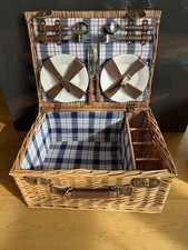 Wicker Picnic Hamper Basket