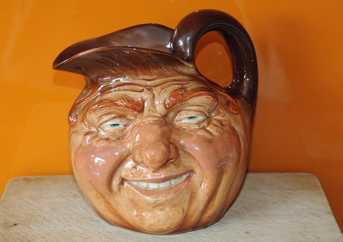 Royal doulton toby character - royal,