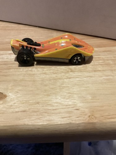 Hot wheels colour shifters - hot,
