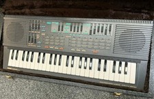 Yamaha PortaSound PSS-560