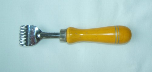 Vintage nutbrown butter curler - vintage,