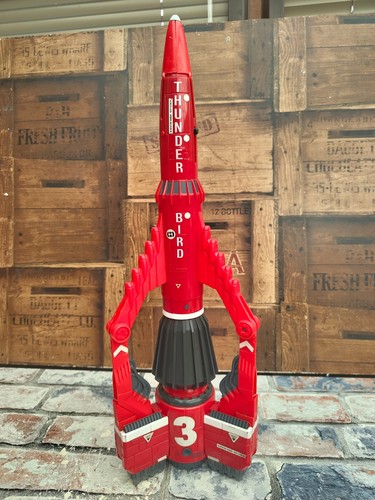 Thunderbirds are supersize - thunderbirds, go