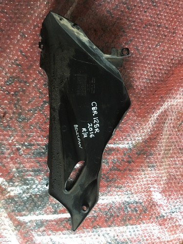 Honda cbr125r 2016 right belly - 2016,
