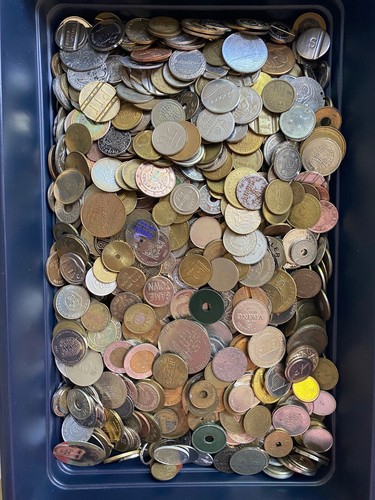 Job lot world tokens - lot.,