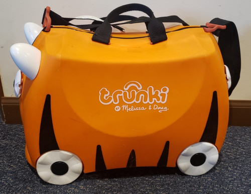 Melissa doug trunki orange - &,