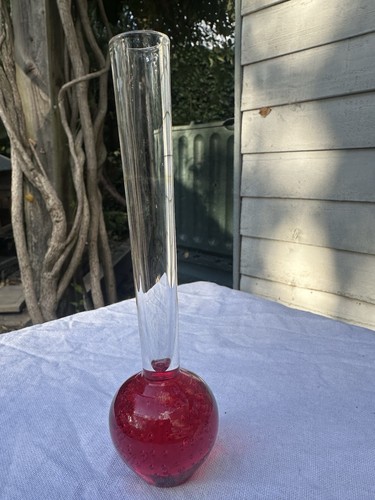 Vintage 1970s red bubble - red, bud