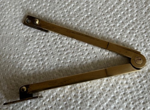 Good quality stay open brass