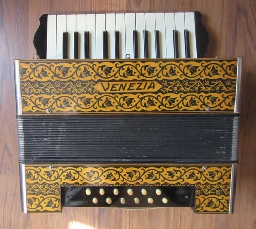 Vintage venezia piano - venezia,