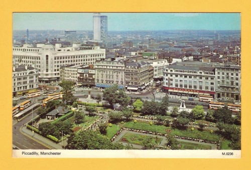 Dennis postcard piccadilly - postcard, ~
