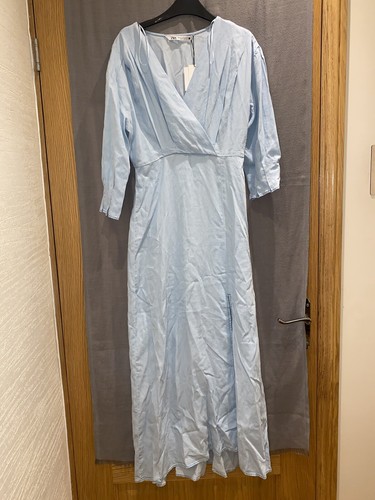 Bnwt zara light blue - light, midi