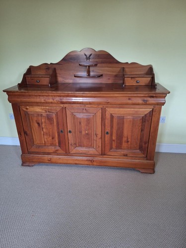 French exigence cherry buffet - french,
