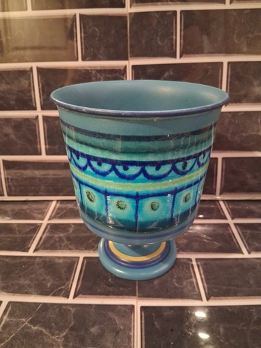 Vintage flora faenza pottery - flora,