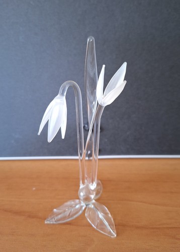 Collectible glass figurine - figurine, of