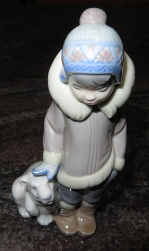 Lladro eskimo boy with pet - lladro, "eskimo