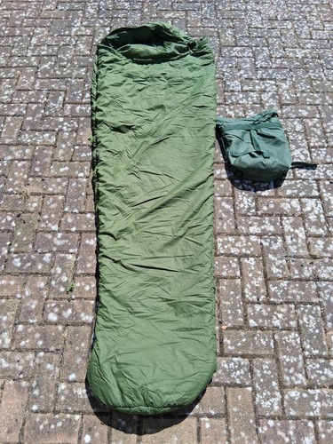 British army issue snugpak - army,