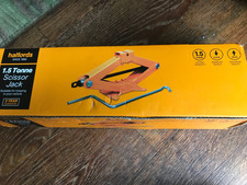 BNWT BOXED HALFORDS 1.5 TONNE