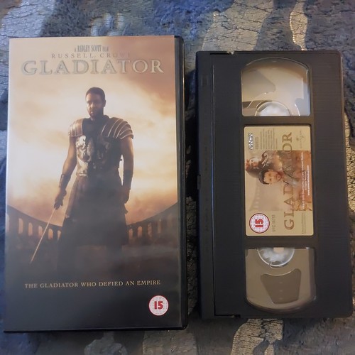 Gladiator vhs tape - vhs,
