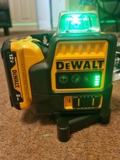 DeWalt DW089LG 12V Green Line