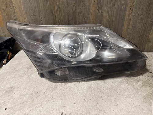 Toyota avensis headlight front - toyota,