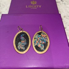 Anna E Alex At Liberty London